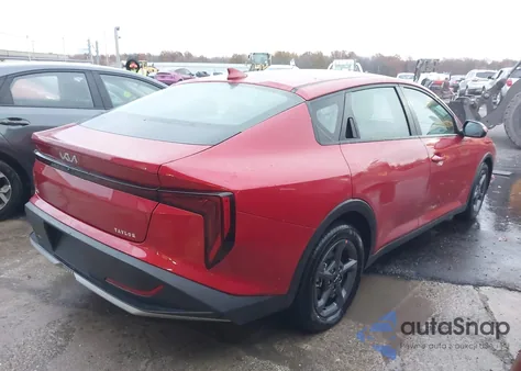 2025 Kia K4 Lxs from USA, damaged, VIN 3KPFT4DE7SE085122